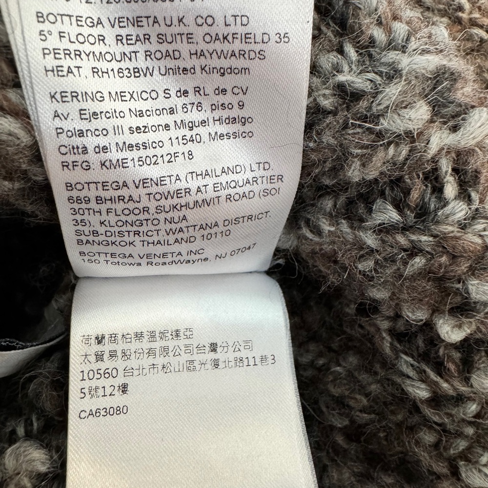 Bottega Veneta Knit with Knot Buttons - Picture 13 of 13